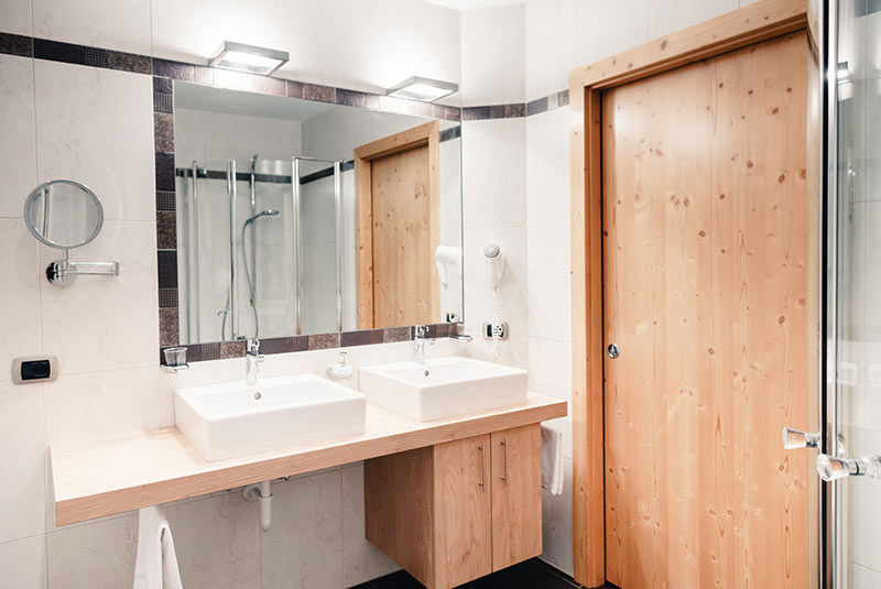 Room - Meisules - Superior - bathroom - Hotel Kristiania