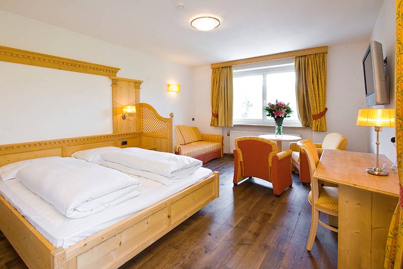 Room - Meisules - Superior - beds - Hotel Kristiania