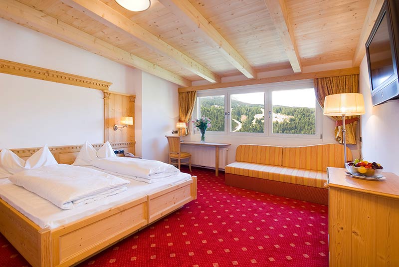 Room - Meisules - Superior - double - interior - Hotel Kristiania