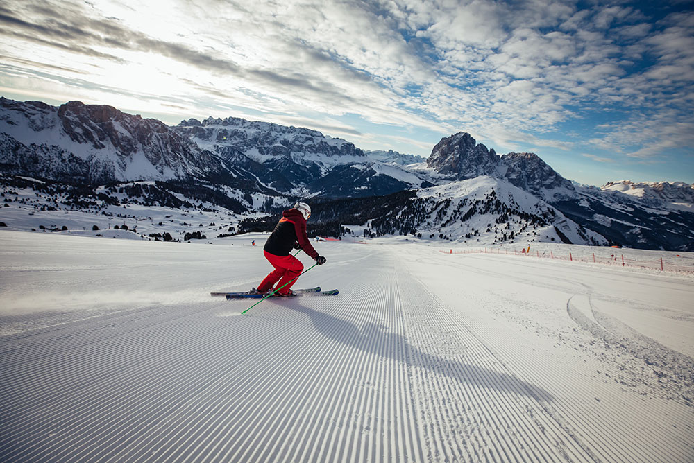 Sella Ronda skiing